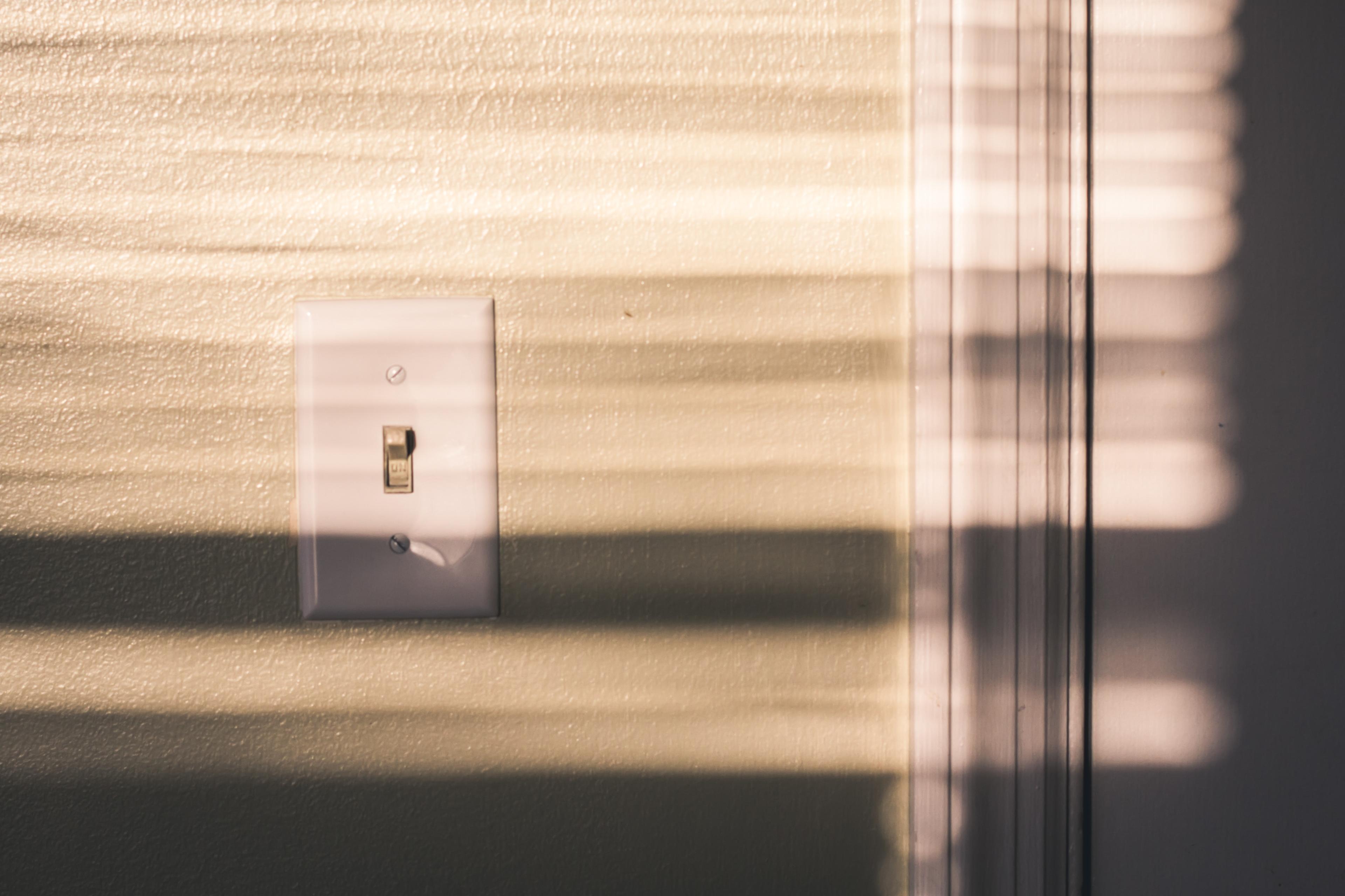 Illuminate Your Home with Meross Smart Light Switch: A Bright Choice for Modern Living