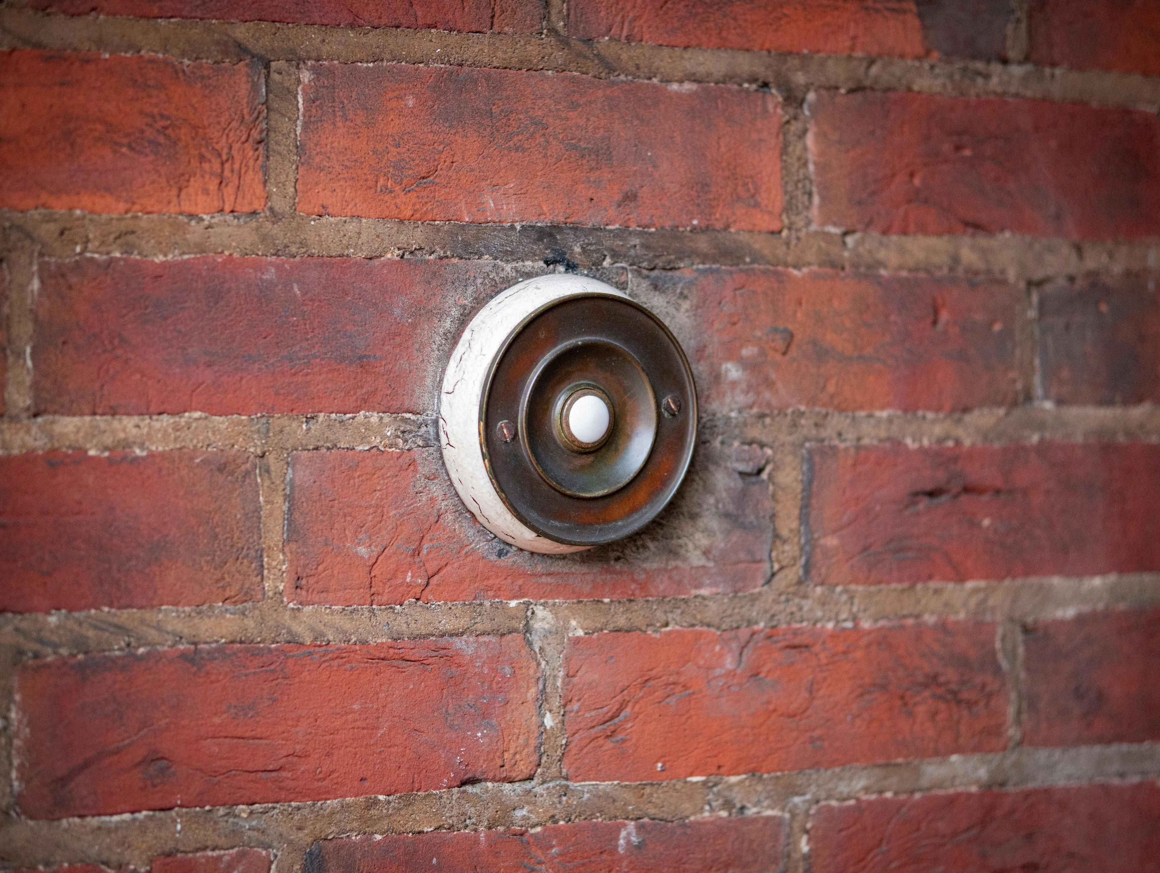 Mastering the Purchase: Your Guide on How to Buy a Video Doorbell